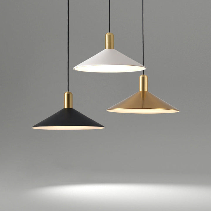 Skanto | Enkel Moderne Kegleformet LED Pendellampe