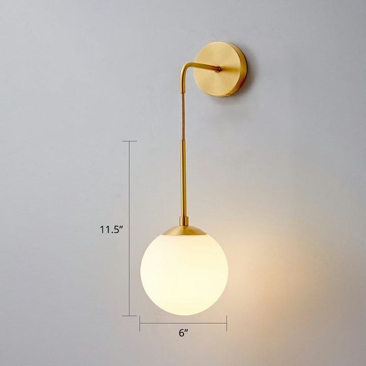 Global Wall Light Fixture Simplicity Hvit Glass 1 Pære Soverom Vegglampe i Messing | Skanto