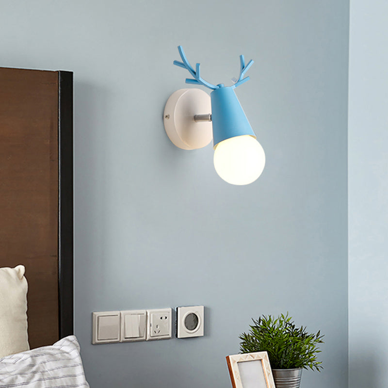 Deer Vanity Light Fixture Nordic Style Metal Bedroom Adjustable Wall Mount Light | Skanto