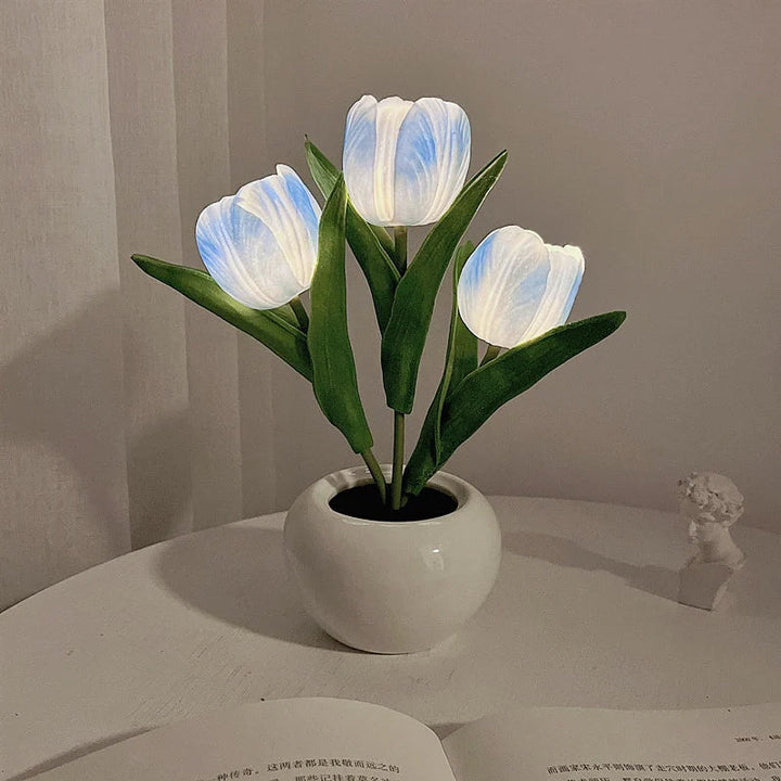 Skanto | LED Tulipan Nattbordlampe Blomster Bordlampe
