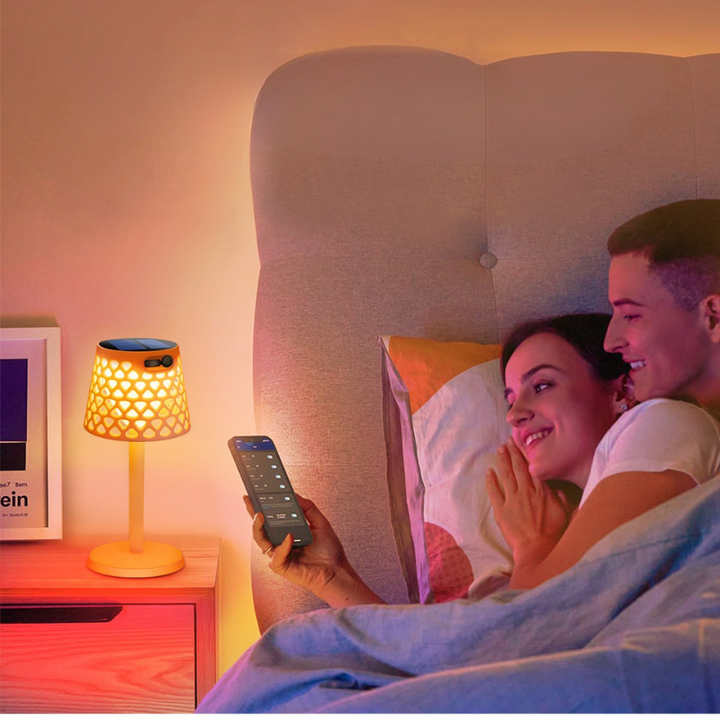 Skanto | EcoLume – Allsidig Solcelledrevet Skrivebordslampe
