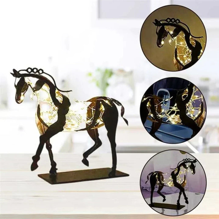 Skanto | Hest Skulptur - AdonisMetal - Rustikk Eleganse - Tidløst Dekorativt Stykke