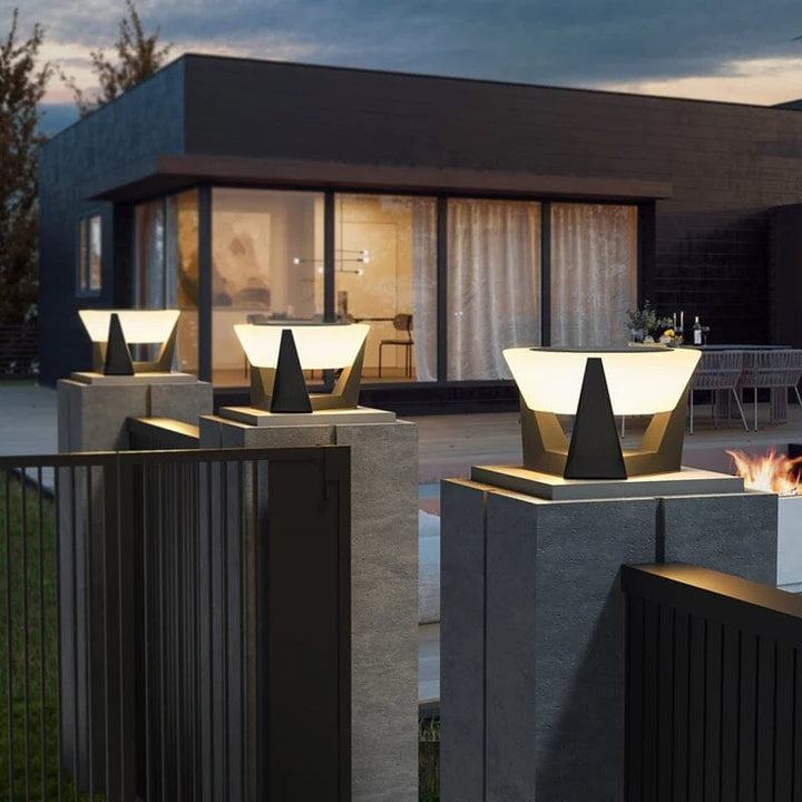 Skanto | Moderne Smart Lampe for Terrasse og Hage