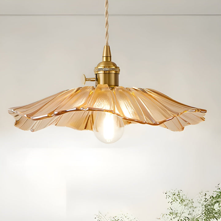 Taklampe med Skantoomstermotiv – Varmt lys og stiligt design | For hjemmet | Skanto