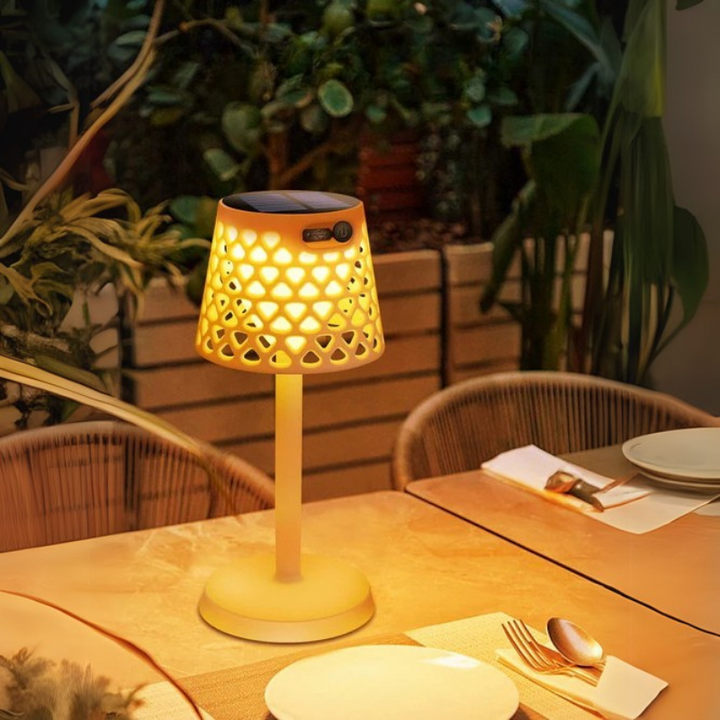 Skanto | EcoLume – Allsidig Solcelledrevet Skrivebordslampe