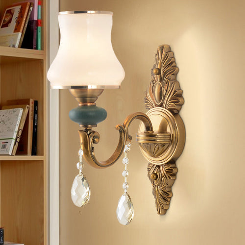 Vase hvit glassvegglampe nordisk stue 1/2 hoder messingvegglampe