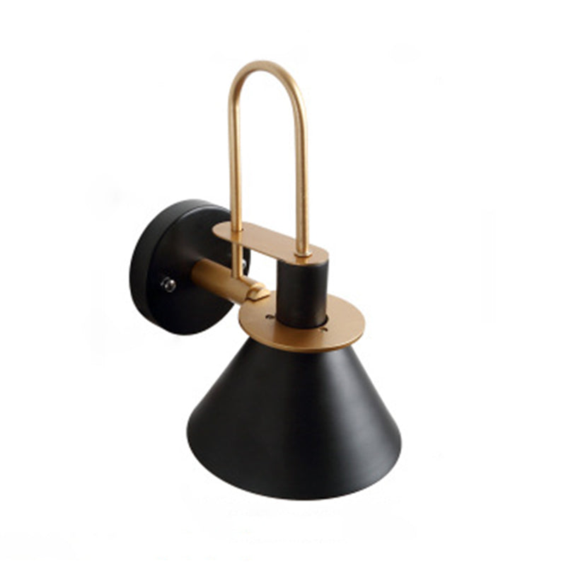 Macaroon Stil Veggmontert Lysarmatur Metall Fargerik Vegglampe for Hotell Soverom | Skanto