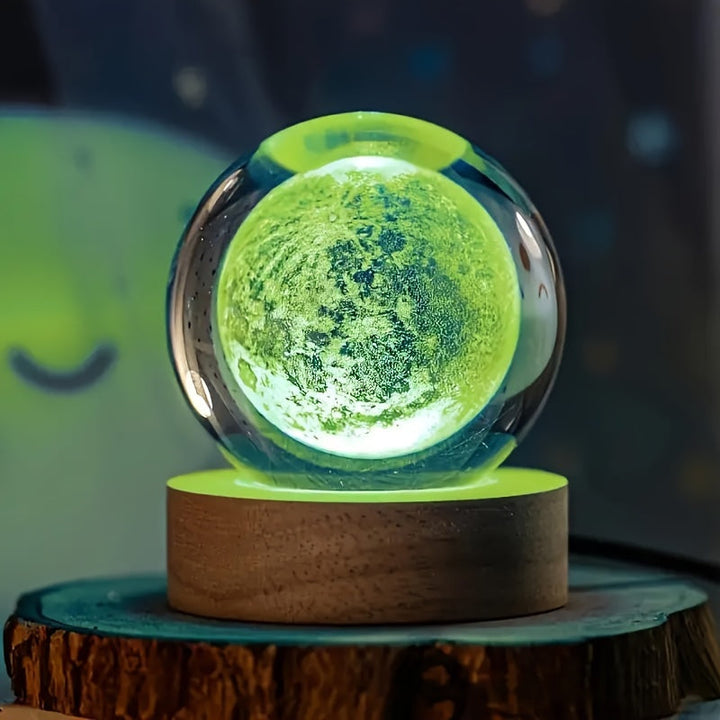 LumiSphere - Luksus 3D Krystall Bordlampe med Trebase Skanto
