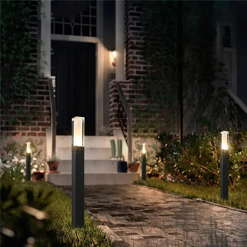 Skanto | Elegant Solar Post Lys