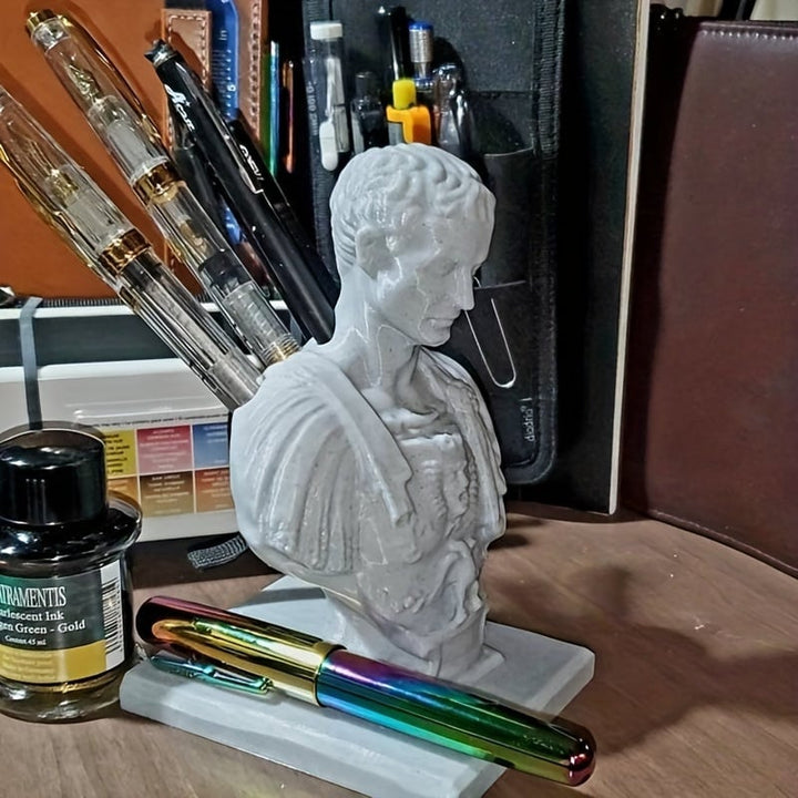 Skanto | Julius Caesar Skrivebord Pennholder