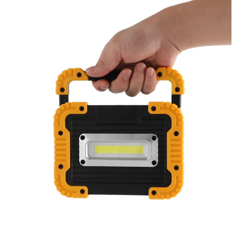 Skanto | Oppladbart LED Byggespotlight – Bærbar Arbeidslys med USB og Holdbart Hus