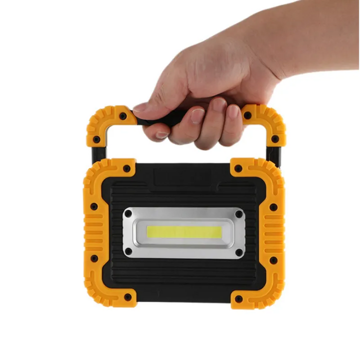 Skanto | Oppladbart LED Byggespotlight – Bærbar Arbeidslys med USB og Holdbart Hus