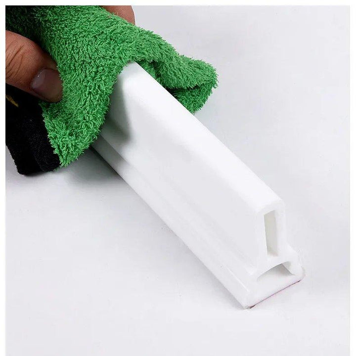 Skanto | FlexiSeal Dusjkant — Ikke flere våte gulv og frustrasjon på badet, hold deg tørr – helt stressfri installasjon!