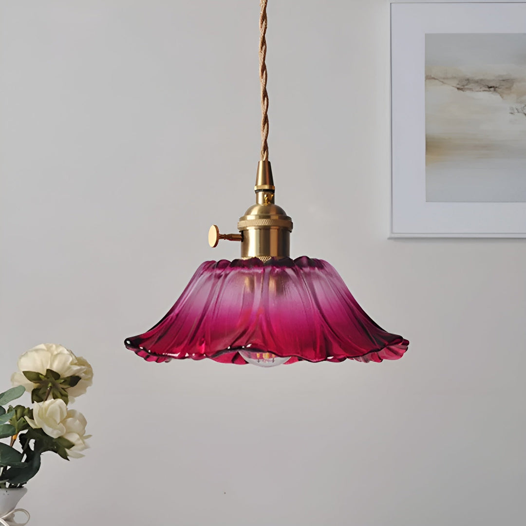 Taklampe med Skantoomstermotiv – Varmt lys og stiligt design | For hjemmet | Skanto