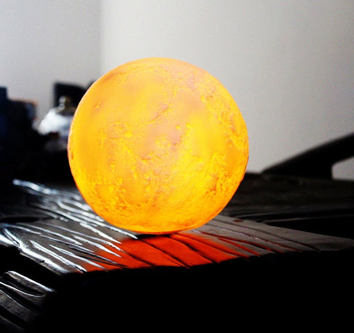 Skanto | Kreativ Mini Oppladbar 3D Utskrevet Måne 1-Lys LED Bordlampe