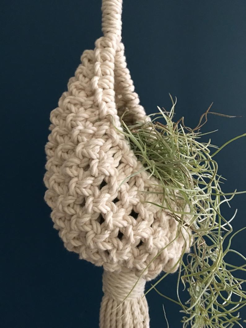 Skanto | Håndlaget Makrame Plantehenger – Dekorativ Oppheng for Planter i Boho Stil