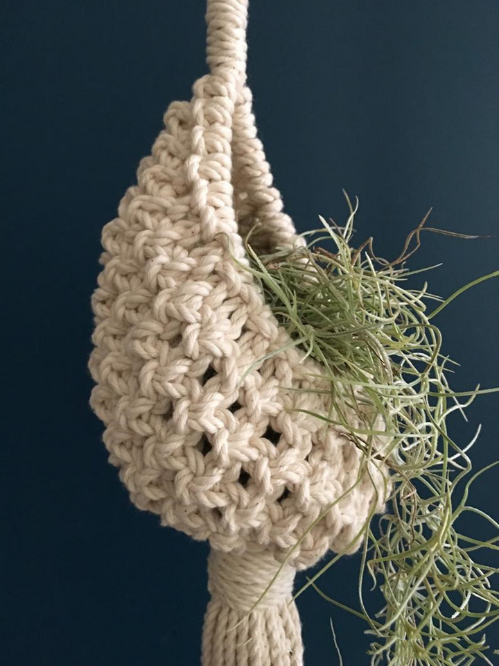Skanto | Håndlaget Makrame Plantehenger – Dekorativ Oppheng for Planter i Boho Stil