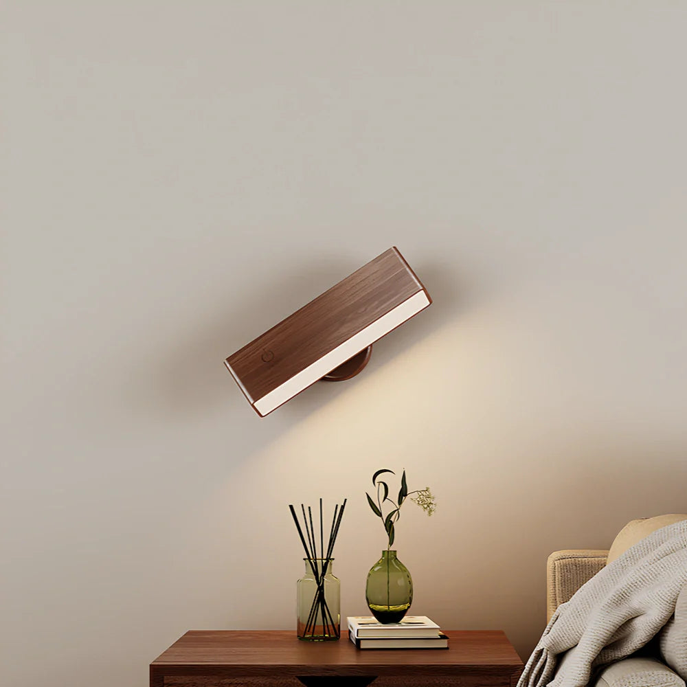 Skanto | EasyStick Rotatable Vegglampe