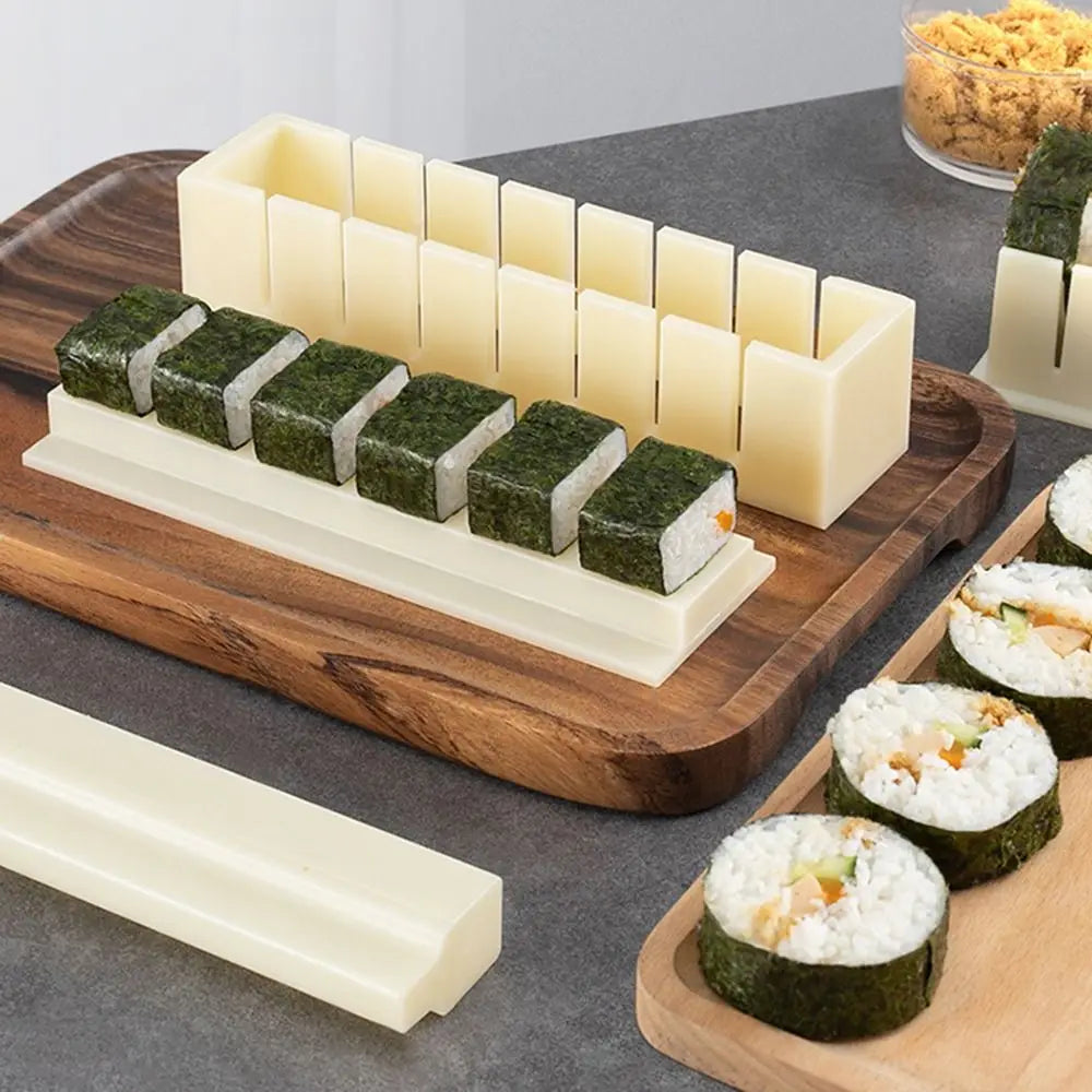 Skanto | Sushi Roll Maker Kit