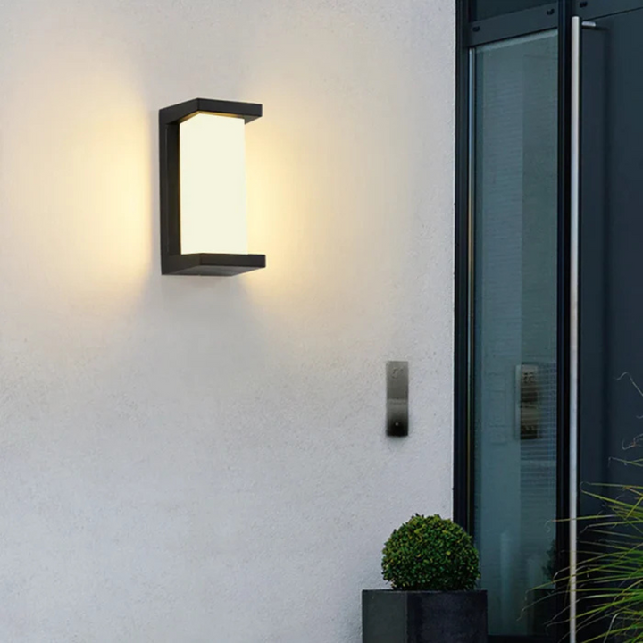 Skanto | Utendørs Vegglampe Med Sensor