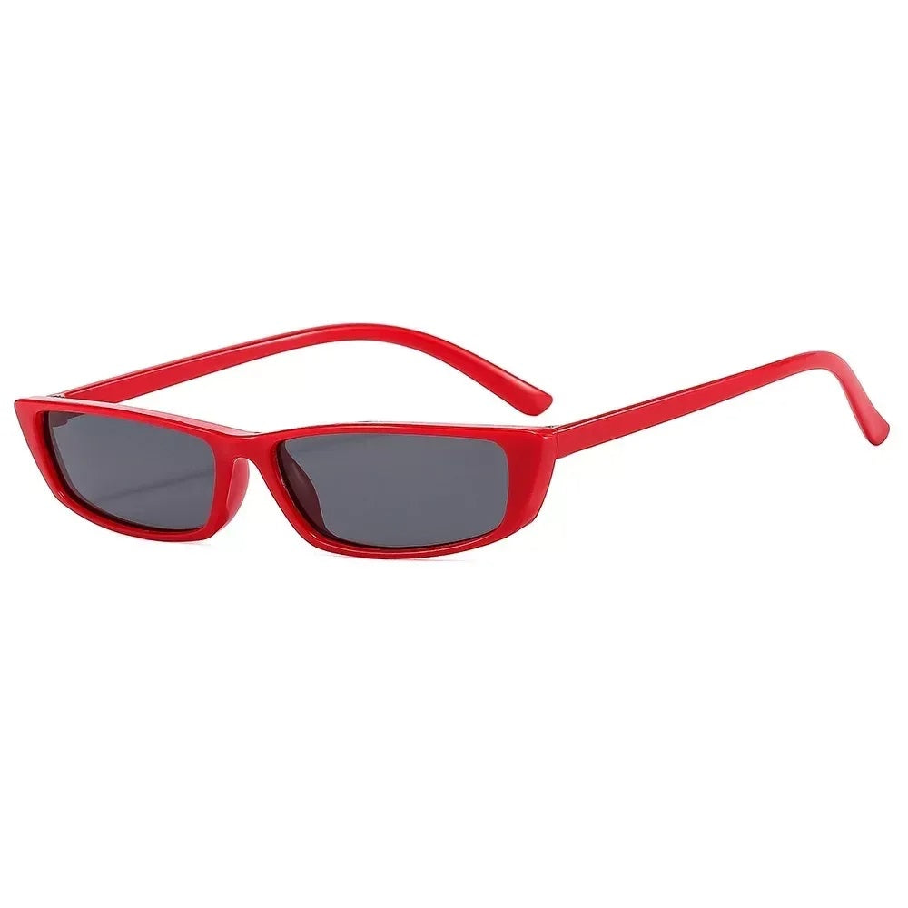 Feona Sunglasses | Retro & Rectangular | Skanto