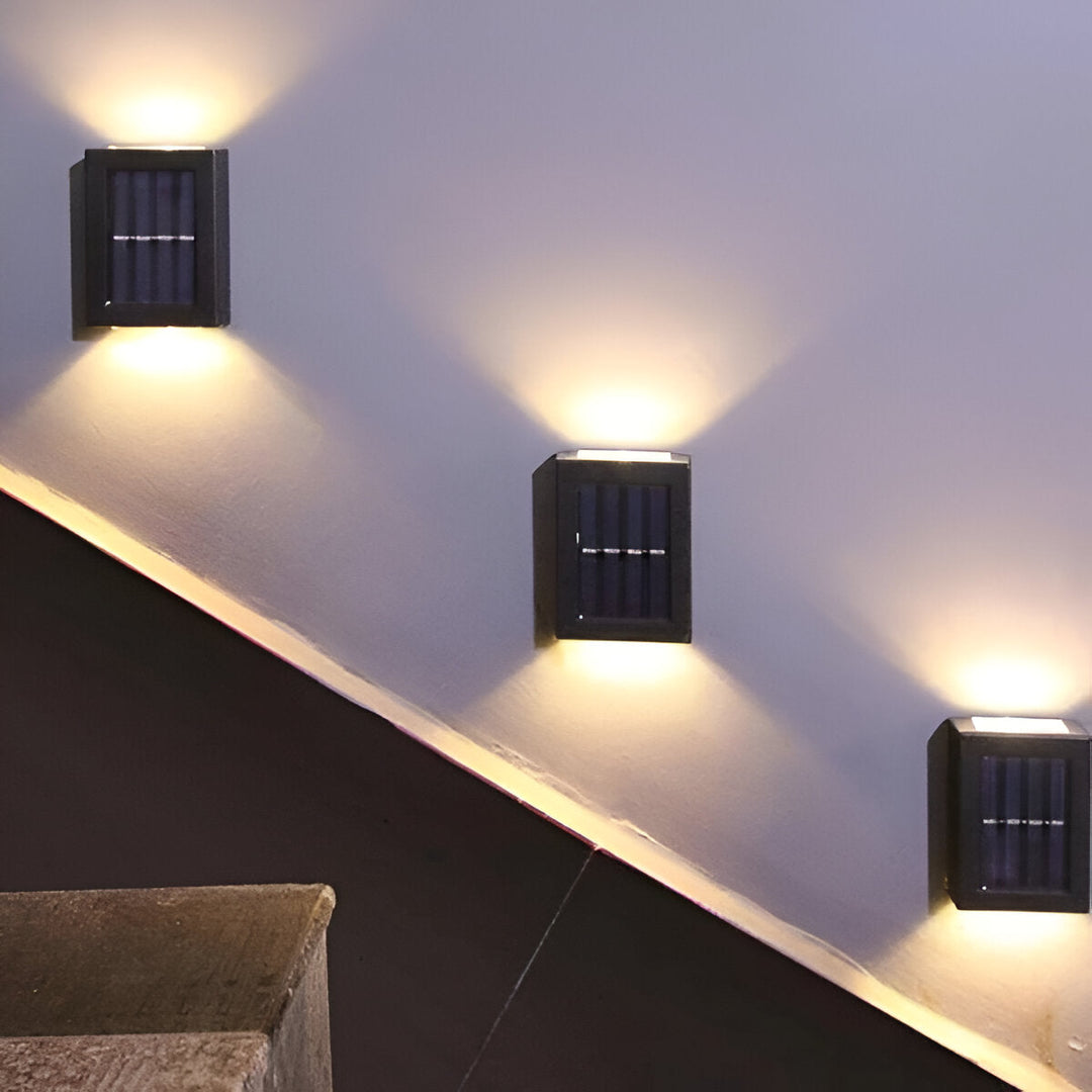 Skanto | Sollys Utendørs Lampe LED IP65 Vanntett Svart