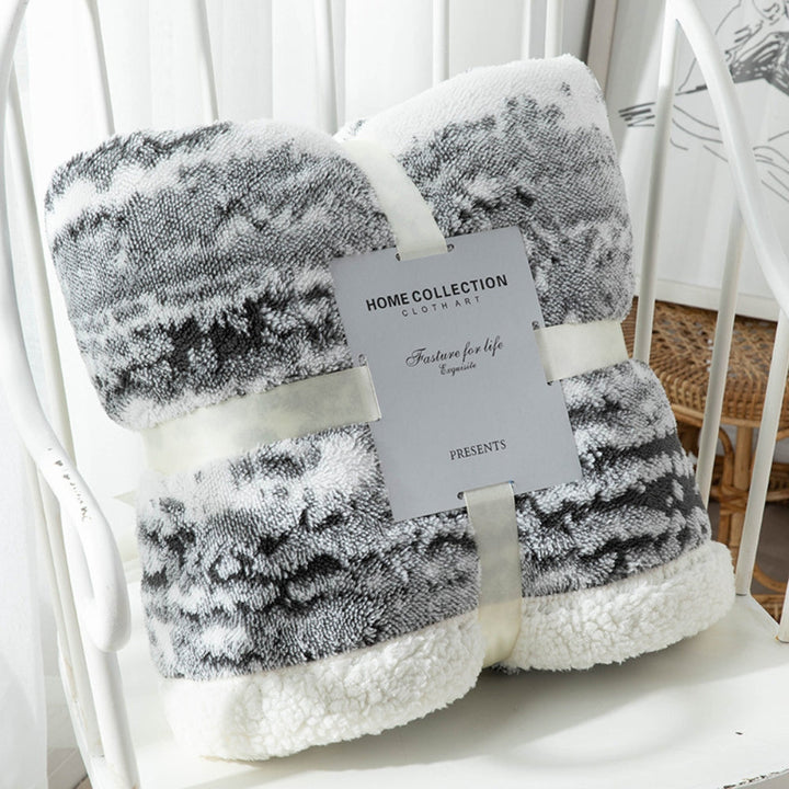 Seraphina Samt-Sherpa-Decke