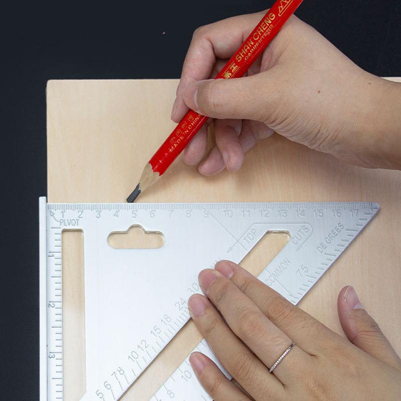 Skanto | Aluminiumlegering trekant- og firkantlinjal