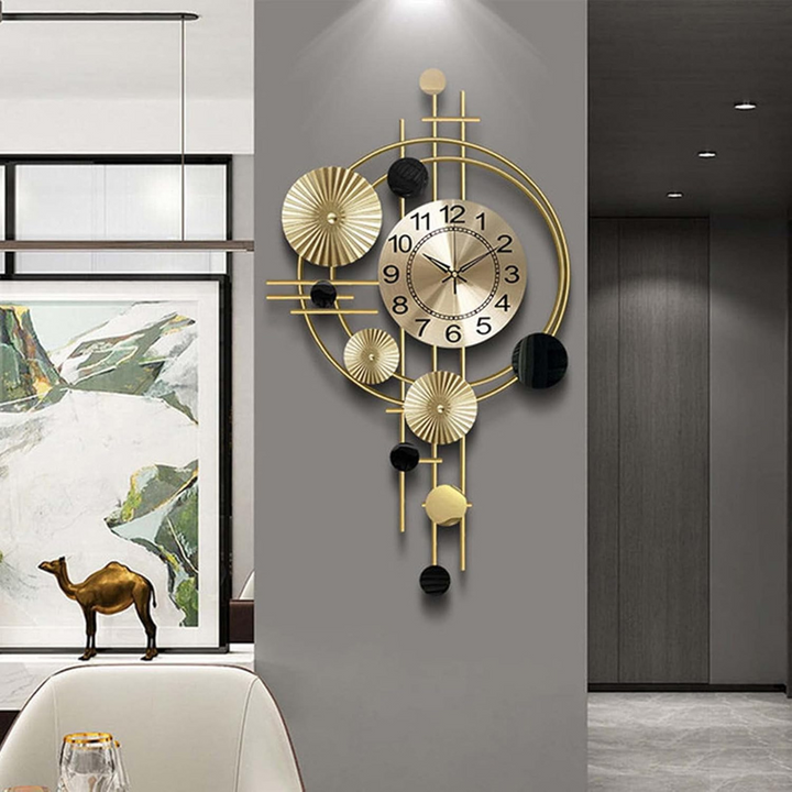 Skanto | Vornix | Stor moderne veggklokke – Elegant metalldesign for stue eller kontor