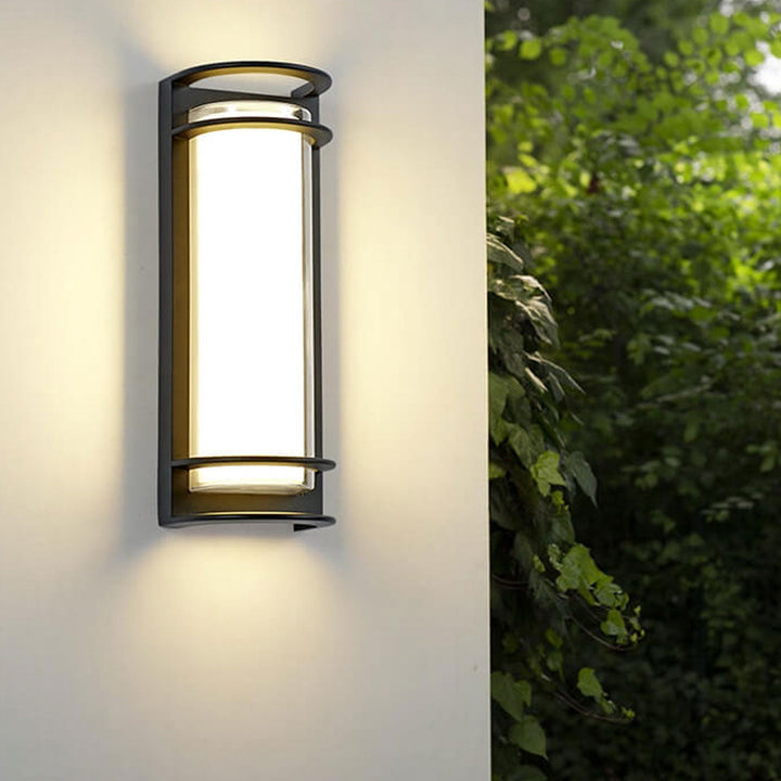 Moderne, vanntett LED-hagevegglampe for montering på mast