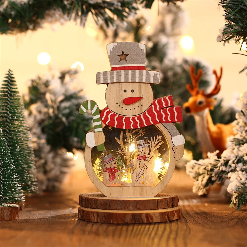 Skanto | LED julekuler i tre med belysning