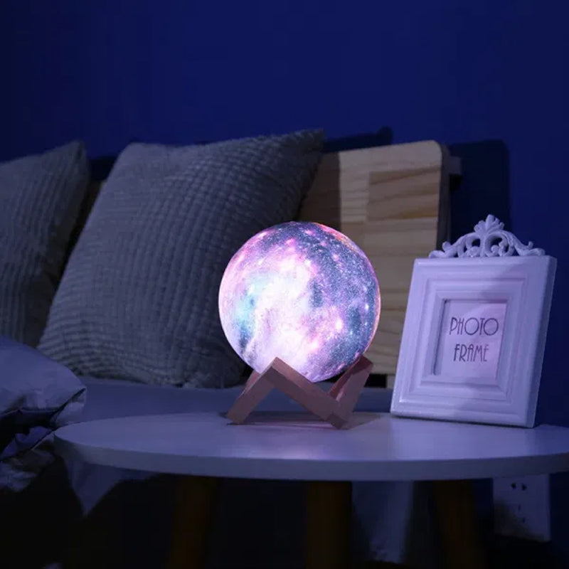 Skanto | Galaxy Moon Lamp