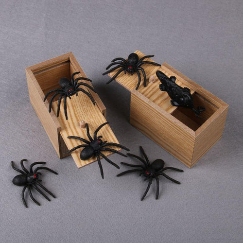 Jumping Spider Prank Box | Skanto