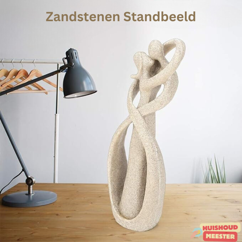 Skanto | Armonia Embrace – Symbolsk dekorasjon skulptur for kjærlighet og forbindelse (stueinnredning i svart eller bronse)