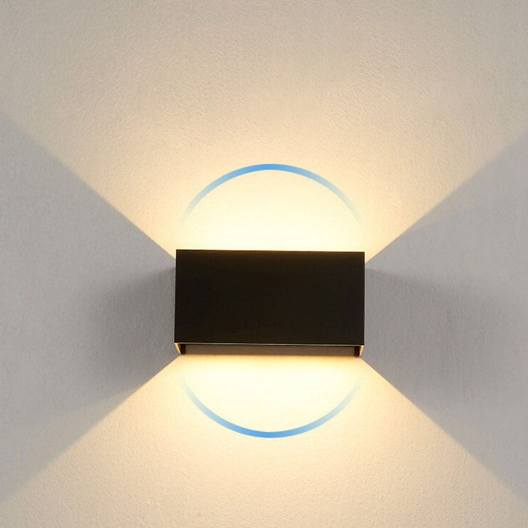 Moderne Utendørs Vannavstøtende Rektangulær LED Opp og Ned Belyst Utendørs Vegglampe | Skanto