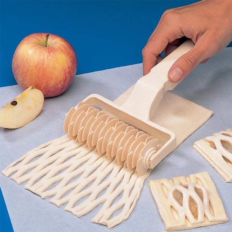 Skanto | Pasta lattice roller cutter