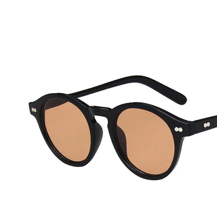 Natasha Sunglasses | Vintage & Stylish | Skanto