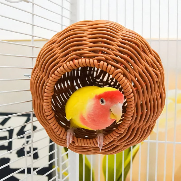 Skanto | Robust og pustende rattan fuglerede
