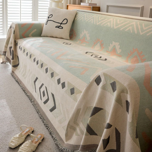 Skanto | Whispering Vines Sofa Cover