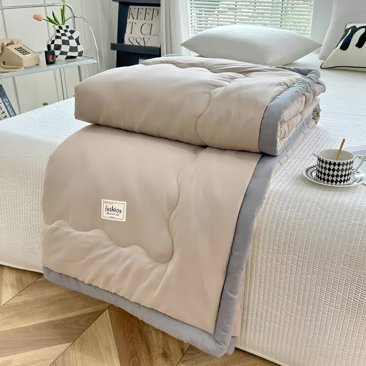 Lett dyne for sommer – Pustende & Allsidig | For sofa, seng & reise | Skanto