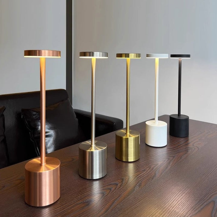 Skanto | Bærbar Oppladbar LED Bordlampe