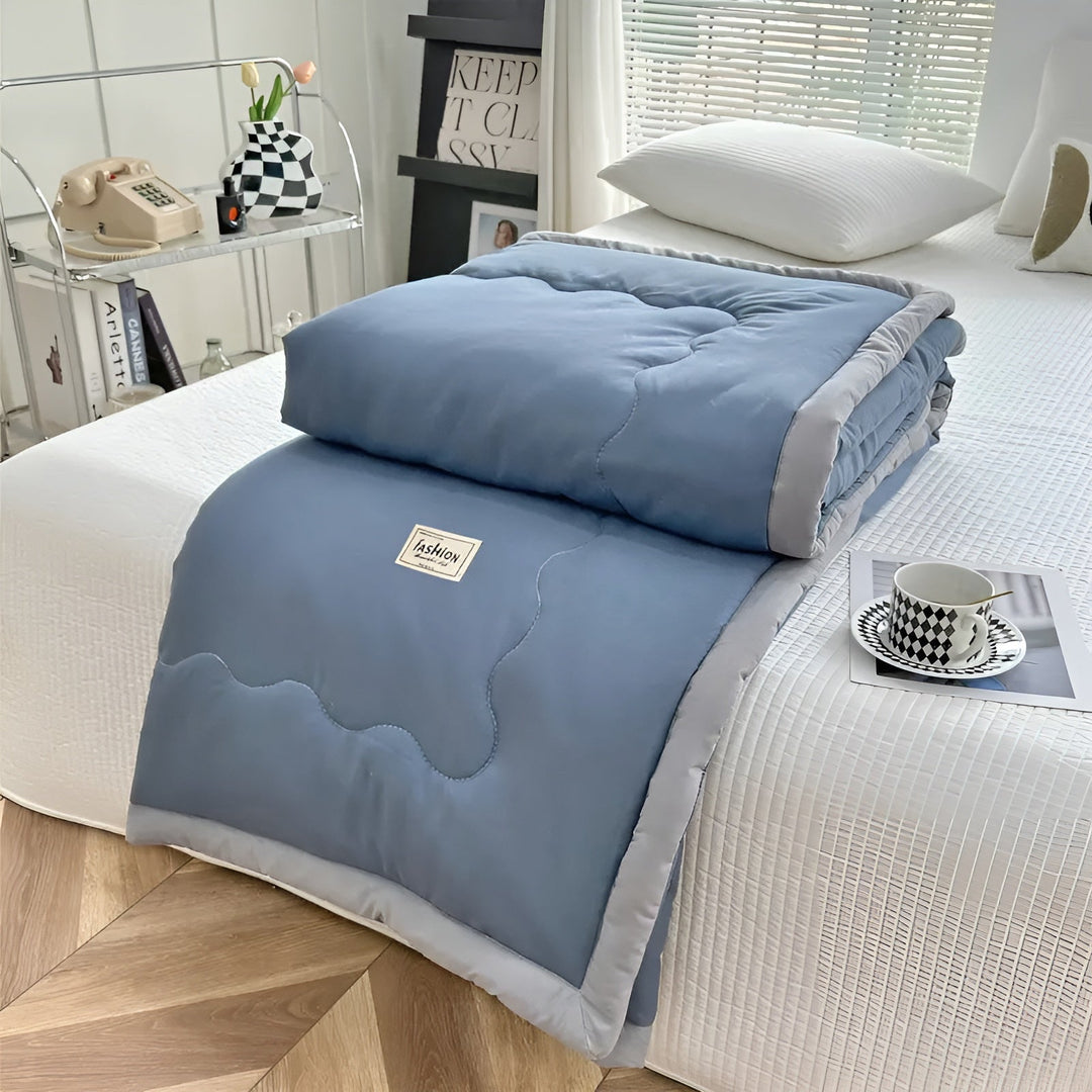 Lett dyne for sommer – Pustende & Allsidig | For sofa, seng & reise | Skanto