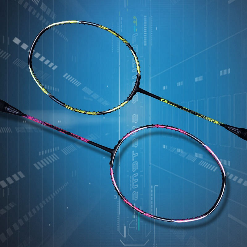 Skanto | Offensiv badmintonracket med sekundær forsterkning laget av 32 pund karbonfiber