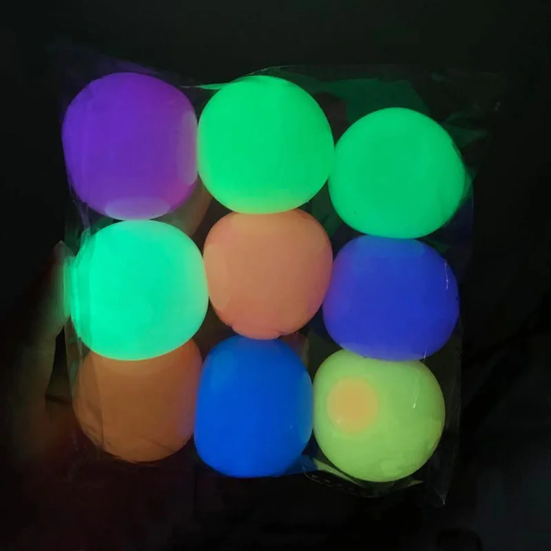 Decompression Glowing Wall Sticking Ball (4 PACK) Skanto