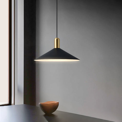 Skanto | Enkel Moderne Kegleformet LED Pendellampe