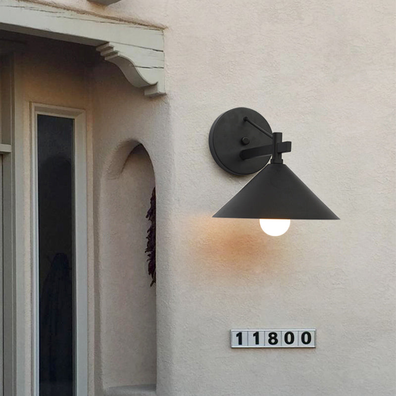 Metall Kjegle Vegg Henge Lys Vintage 1 Lys Utendørs Vegglampe Belysningsanordning i Svart/Antikk Messing/Brunert Sølv | Skanto
