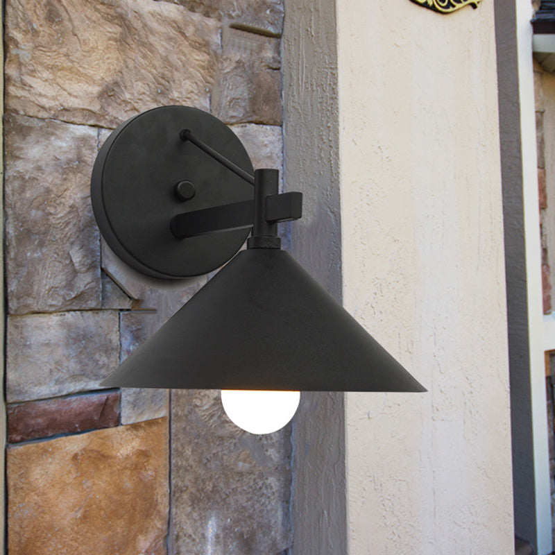 Metall Kjegle Vegg Henge Lys Vintage 1 Lys Utendørs Vegglampe Belysningsanordning i Svart/Antikk Messing/Brunert Sølv | Skanto