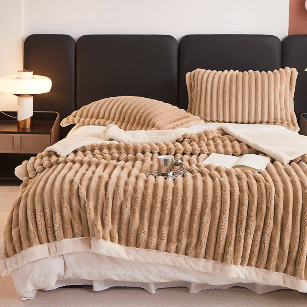 Skanto | Snuggly falsk pels fleece-teppe