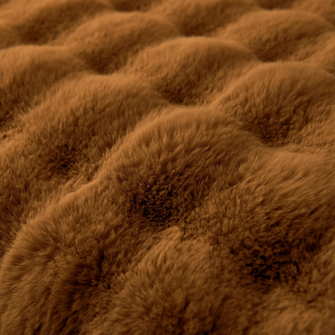 Luksus Ripple Faux Fur Sofa Deksel - Moderne, Stilig & Holdbar Sofa Beskyttelse | Skanto