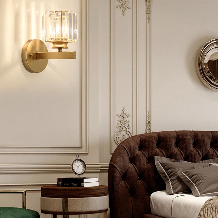 Skanto | Krystallglass Vegglampe med Moderne Arm Design